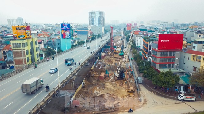Cận cảnh đại công trường cầu Vĩnh Tuy 2 'nghìn tỷ' vượt sông Hồng - ảnh 2