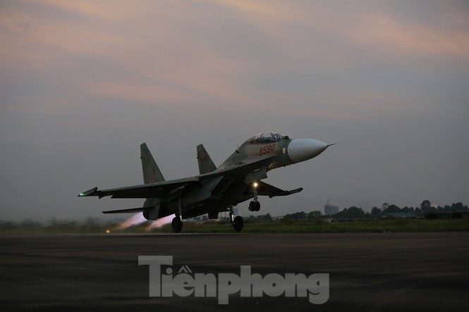 Su-30MK2 – Những 'thiên binh' canh trời - giữ biển - ảnh 8