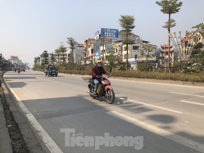 Hai bộ trả lời chất vấn về việc mở rộng Quốc lộ 6 - ảnh 1