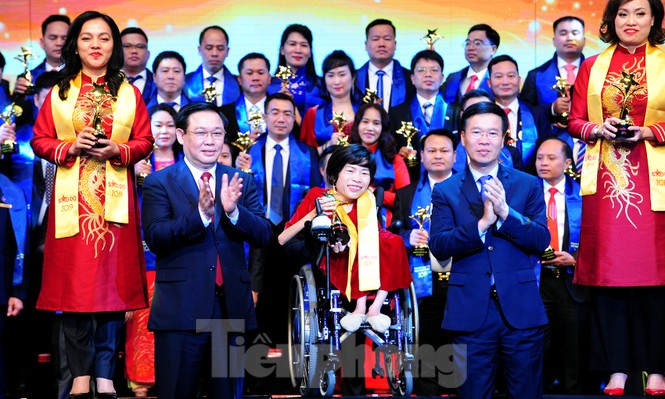 Bất ngờ xuất hiện doanh nhân trẻ Sao Đỏ thứ 11 - ảnh 11