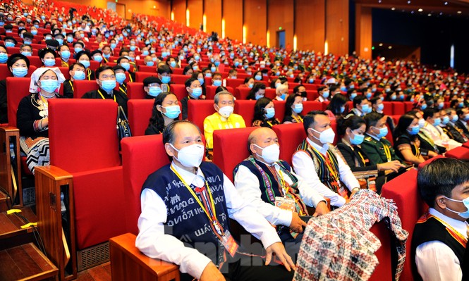 Đại hội đại biểu toàn quốc các dân tộc thiểu số Việt Nam lần thứ II - ảnh 11