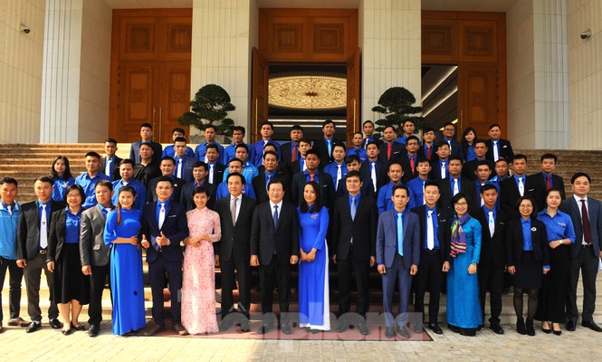 Phó Thủ tướng gặp gỡ 56 thanh niên nông thôn tiêu biểu - ảnh 5