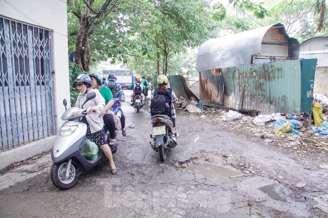 Cận cảnh đường 'trăm tỷ' được triển khai sau 15 năm chờ đợi - ảnh 11