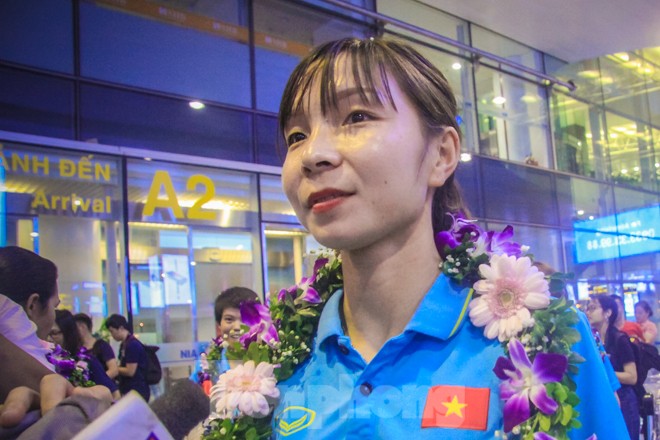 Tuyển nữ 'vinh quy bái tổ', HLV Mai Đức Chung tiết lộ bí quyết thắng Thái Lan - ảnh 9