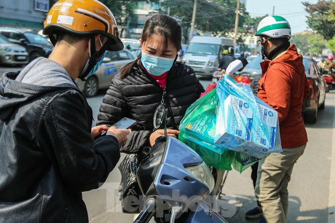 Chần chừ vài phút, khách hàng mua nước rửa tay nhận ngay giá 'cắt cổ' - ảnh 7