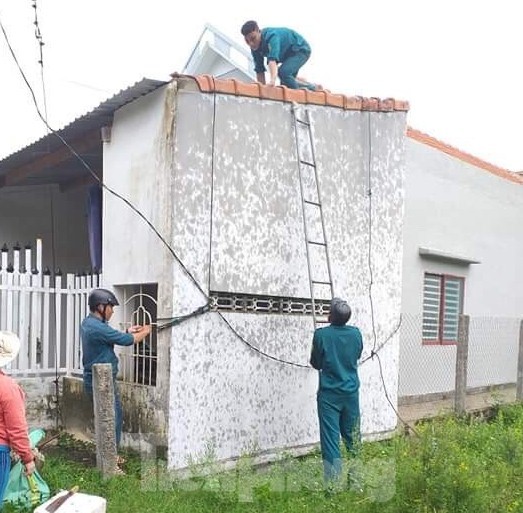 Khánh Hoà yêu cầu ngừng mọi hoạt động trên biển từ trưa ngày 10/11 - ảnh 1