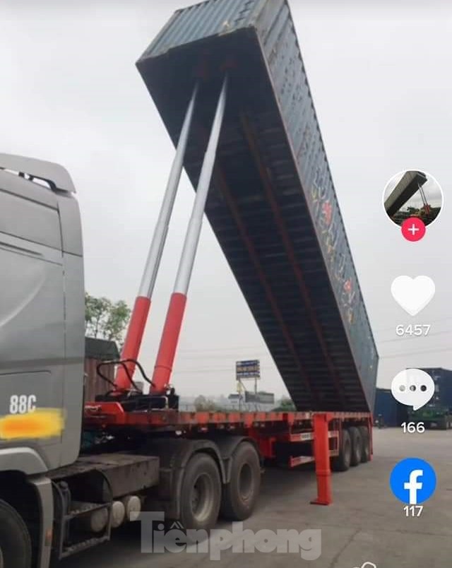 Ẩn họa từ việc “hô biến” container thành xe ben chở đất đá - ảnh 3