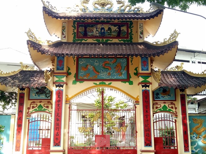 Bí ẩn đường hầm trong ngôi đình cổ 200 năm ở Bình Dương - ảnh 1