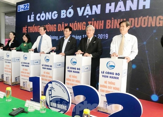 Bình Dương công bố đường dây nóng và khánh thành Trung tâm Sáng kiến cộng đồng - ảnh 1