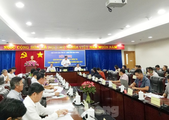 Bình Dương: Nhiều vấn đề ‘nóng’ trong năm chưa được xử lý dứt điểm - ảnh 2