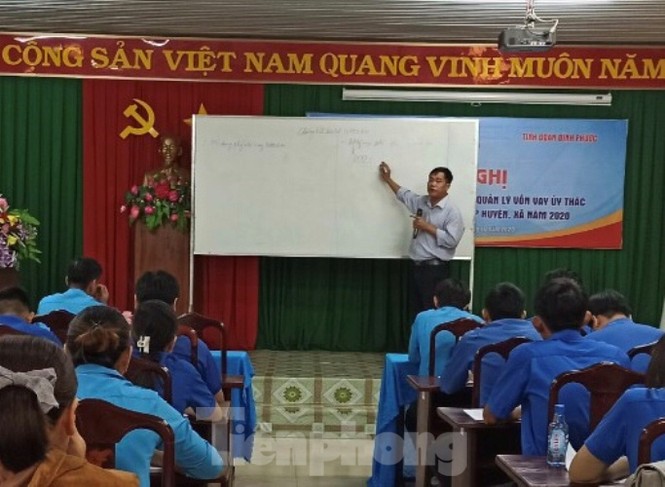 Mách bảo cách giảm nghèo cho thanh niên vùng nông thôn - ảnh 1