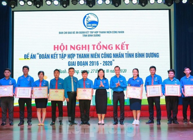 Tích cực chăm lo hiệu quả kịp thời đời sống thanh niên công nhân - ảnh 4