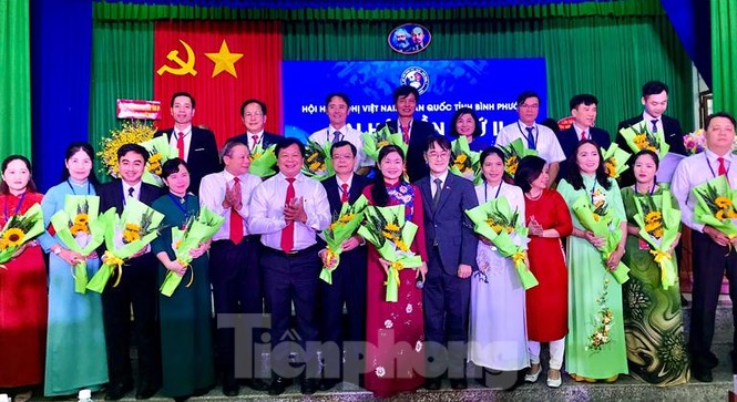 Cựu Bí thư Tỉnh đoàn tái cử Chủ tịch Hội Hữu nghị Việt - Hàn - ảnh 1