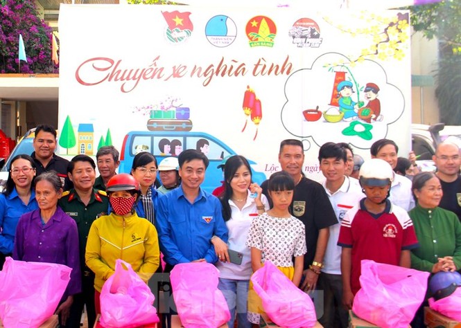 Loạt hành động ý nghĩa mừng 90 năm thành lập Đoàn của tuổi trẻ Bình Phước - ảnh 1