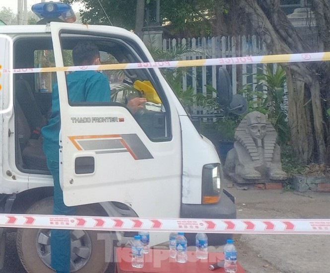 Chi tiết vụ phong tỏa khu trọ, đưa người nhập cảnh trái phép đi cách ly ở Bình Dương - ảnh 1