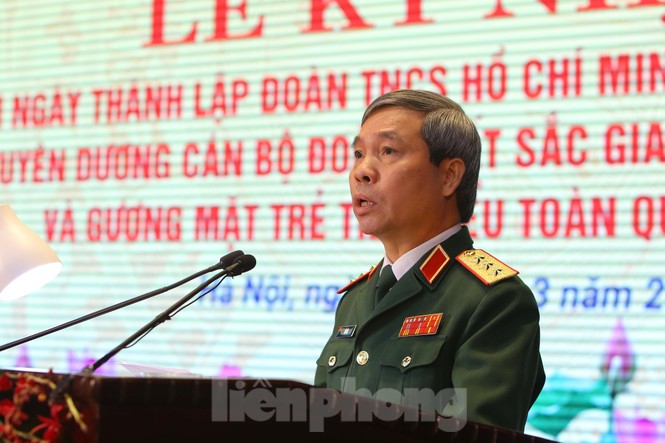 Tổng Cục Chính trị tuyên dương Gương mặt trẻ tiêu biểu toàn quân năm 2020 - ảnh 1