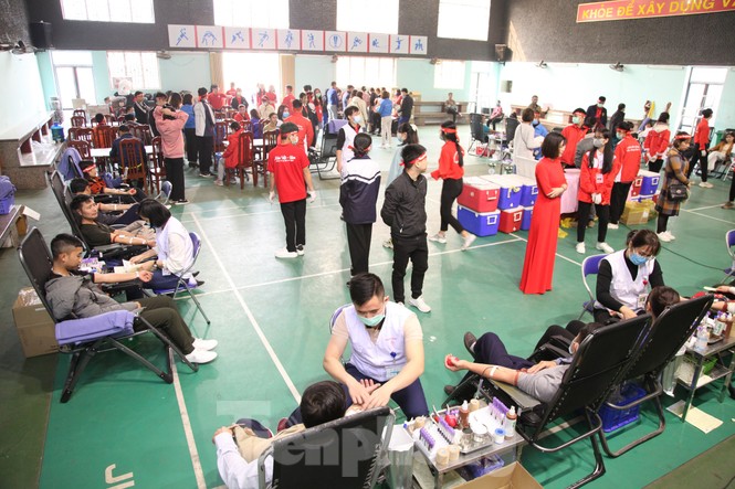 Sôi nổi ngày hội Chủ nhật Đỏ tại Bắc Giang - ảnh 7