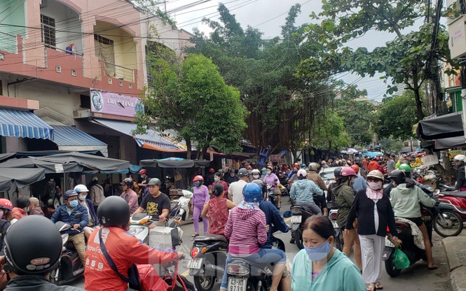 Bão 13 dữ dội nhất từ đêm nay đến sáng mai, nguy cơ ngập lụt lớn - ảnh 20