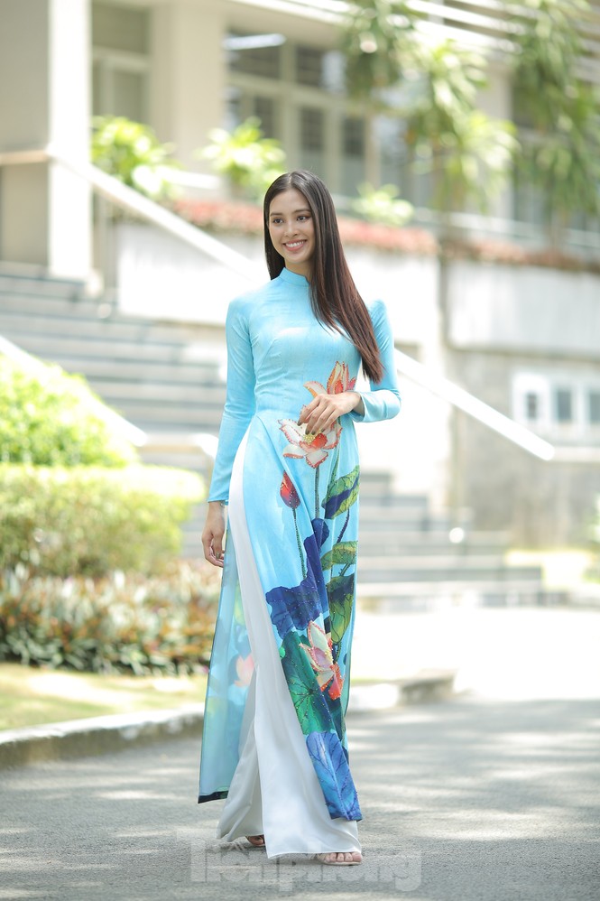 Hoa hậu Tiểu Vy làm Đại sứ Sinh viên Trường ĐH Sư phạm Kỹ thuật TPHCM - ảnh 5