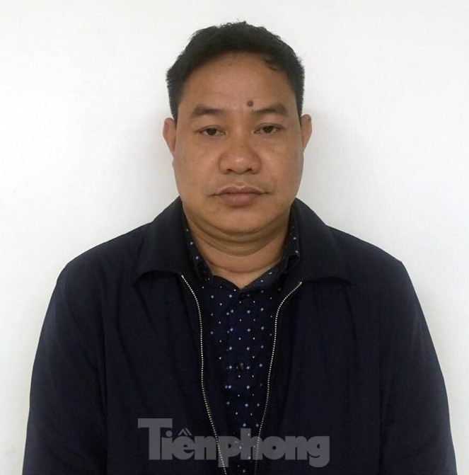 Tạm giữ hình sự người đốt pháo đỏ đường trong đám cưới ở Hà Nội - ảnh 2
