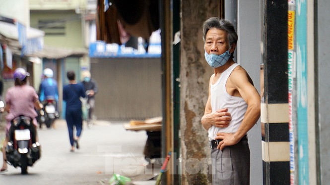 TP Hải Phòng tiếp tế gần 8 tấn gạo, thịt cho người dân khu phong tỏa - ảnh 9