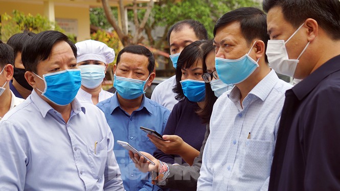TP Hải Phòng tiếp tế gần 8 tấn gạo, thịt cho người dân khu phong tỏa - ảnh 10