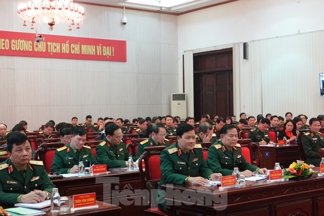 Quân đội tặng bằng khen Báo Tiền Phong - ảnh 2