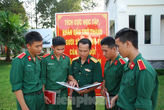 Thành tích đáng nể của 10 Gương mặt trẻ tiêu biểu toàn quân 2020 - ảnh 6