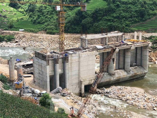 Xuất hiện thêm nhà máy thuỷ điện 'trăm tỷ' không phép ở Lào Cai - ảnh 4