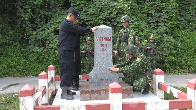 Biên Phòng Việt – Trung tuần tra thi hành pháp luật vùng biên giới - ảnh 2
