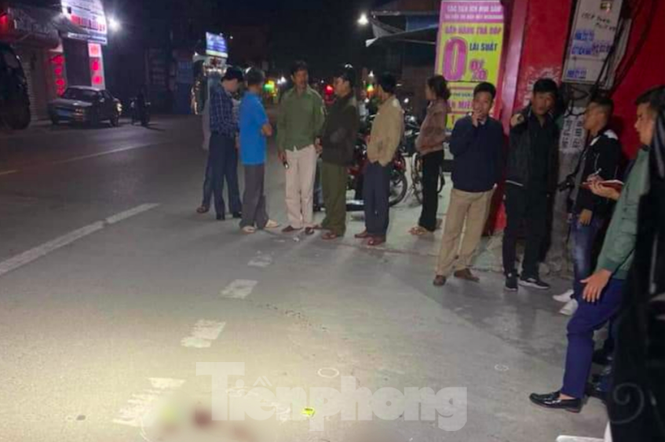 Mâu thuẫn, nổ súng bắn người rồi bỏ trốn - ảnh 1