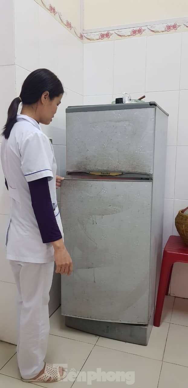 Gửi mẫu thi thể nạn nhân bị đầu độc bằng trà sữa đi giám định - ảnh 4