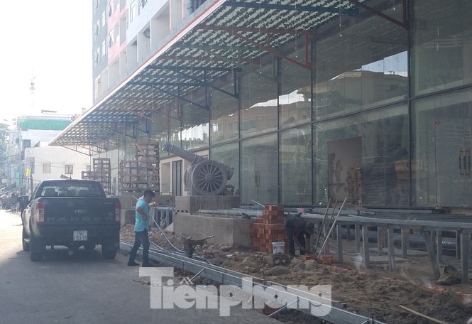 Hết ‘lùa’ dân vào ở đến bán trái phép 20 căn hộ cho người nước ngoài - ảnh 2