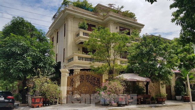 Hà Nội 'lệnh' các quận báo cáo việc nở rộ công trình 'cung điện, lâu đài' hợp thửa - ảnh 5