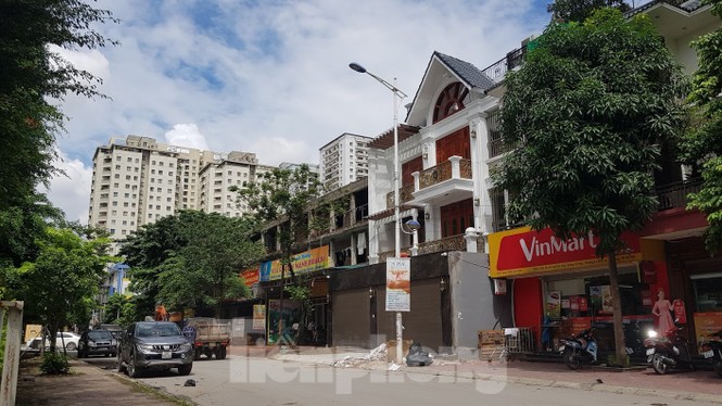 Hà Nội 'lệnh' các quận báo cáo việc nở rộ công trình 'cung điện, lâu đài' hợp thửa - ảnh 6