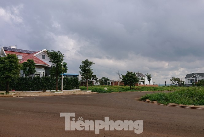 Nguy cơ thất thoát hàng tỷ từ khu đất đấu giá, lộ sai phạm từ đất công - ảnh 6