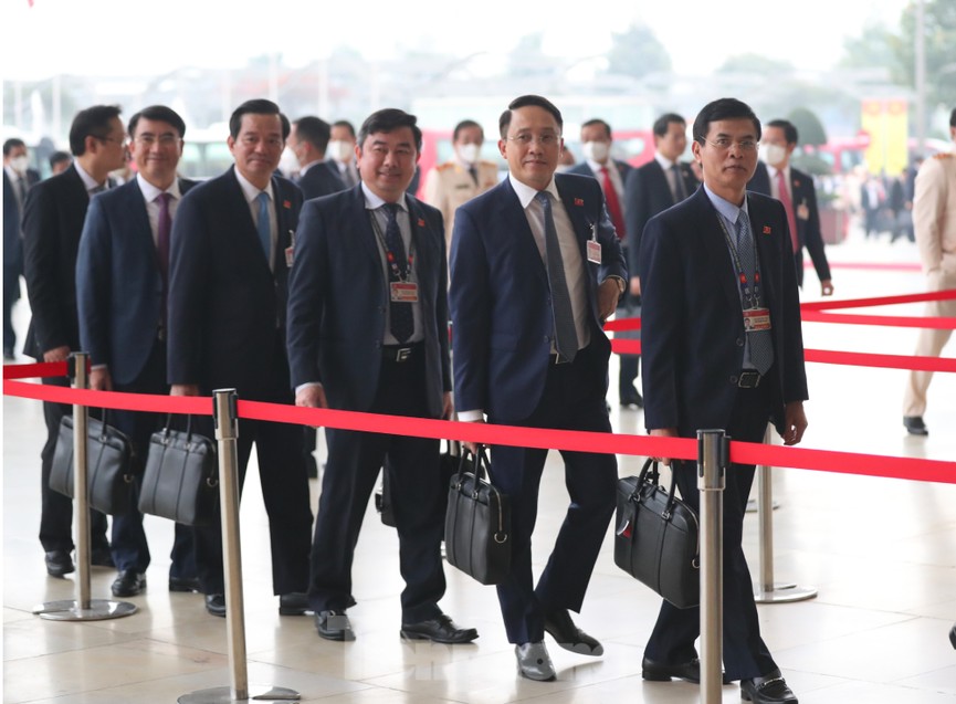Đại hội bắt đầu bỏ phiếu bầu Ban Chấp hành Trung ương khóa XIII - ảnh 10