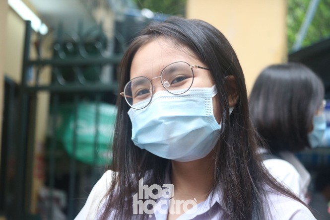 Kết thúc buổi thi sáng 10/08, sĩ tử có cảm nghĩ trái chiều về bài thi Tổ hợp - ảnh 9