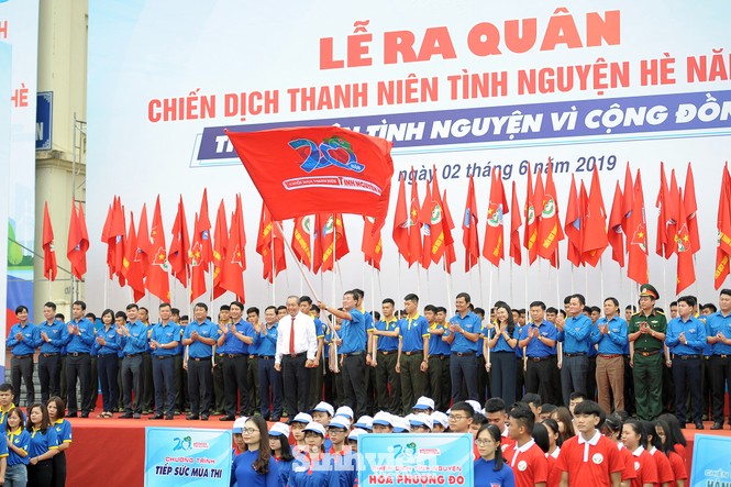 Thực hiện hàng trăm công trình trong Chiến dịch Thanh niên tình nguyện Hè - ảnh 1