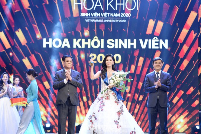 Nữ sinh ĐH Nam Cần Thơ đăng quang Hoa khôi Sinh viên Việt Nam 2020 - ảnh 2