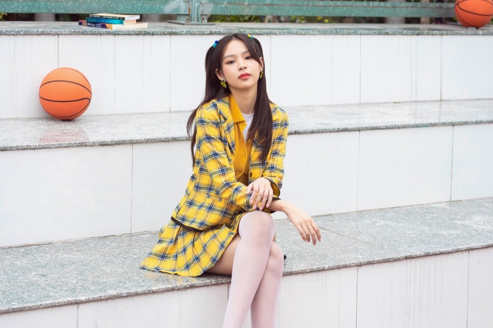 Sau "vũ điệu cắm sừng", Phí Phương Anh lại ra ca khúc mới ...