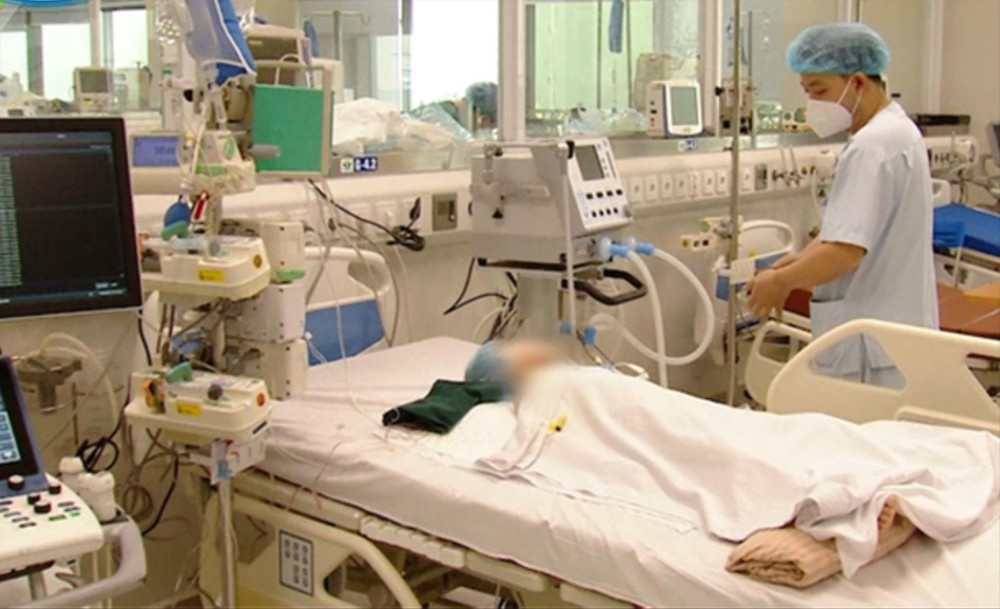 Số trẻ nhập viện vì COVID-19 tăng mạnh ảnh 1