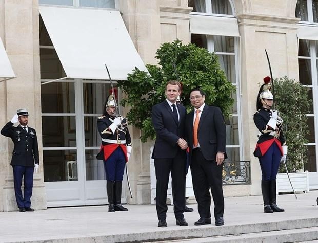 Thủ tướng Phạm Minh Chính hội kiến Tổng thống Pháp Emmanuel Macron ảnh 2