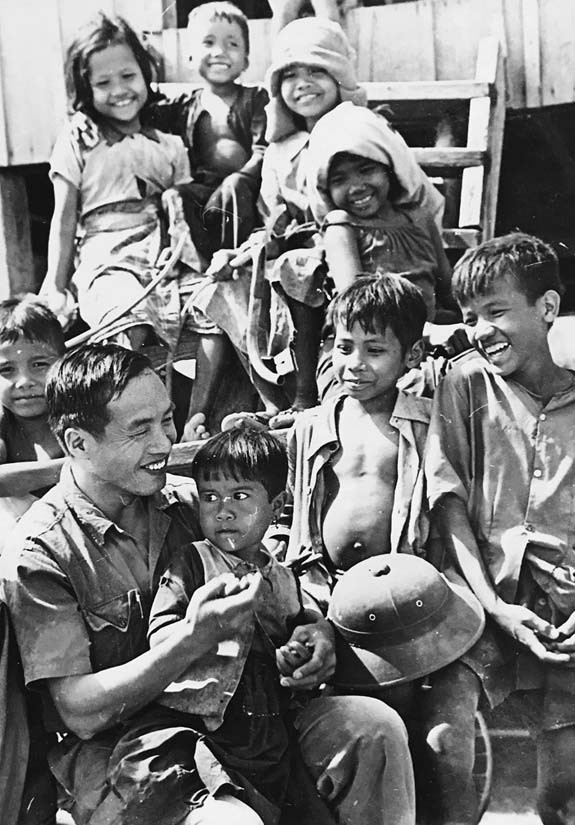'Đội quân nhà Phật' trên đất nước Chùa tháp ảnh 4