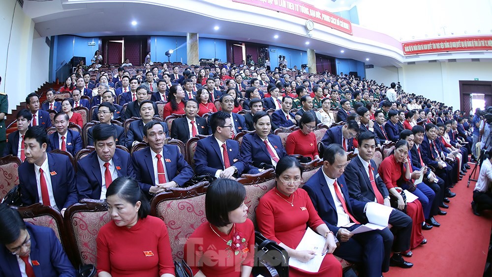 Ban chấp hành Đảng bộ tỉnh Hà Nam khoá XX chính thức ra mắt ảnh 2