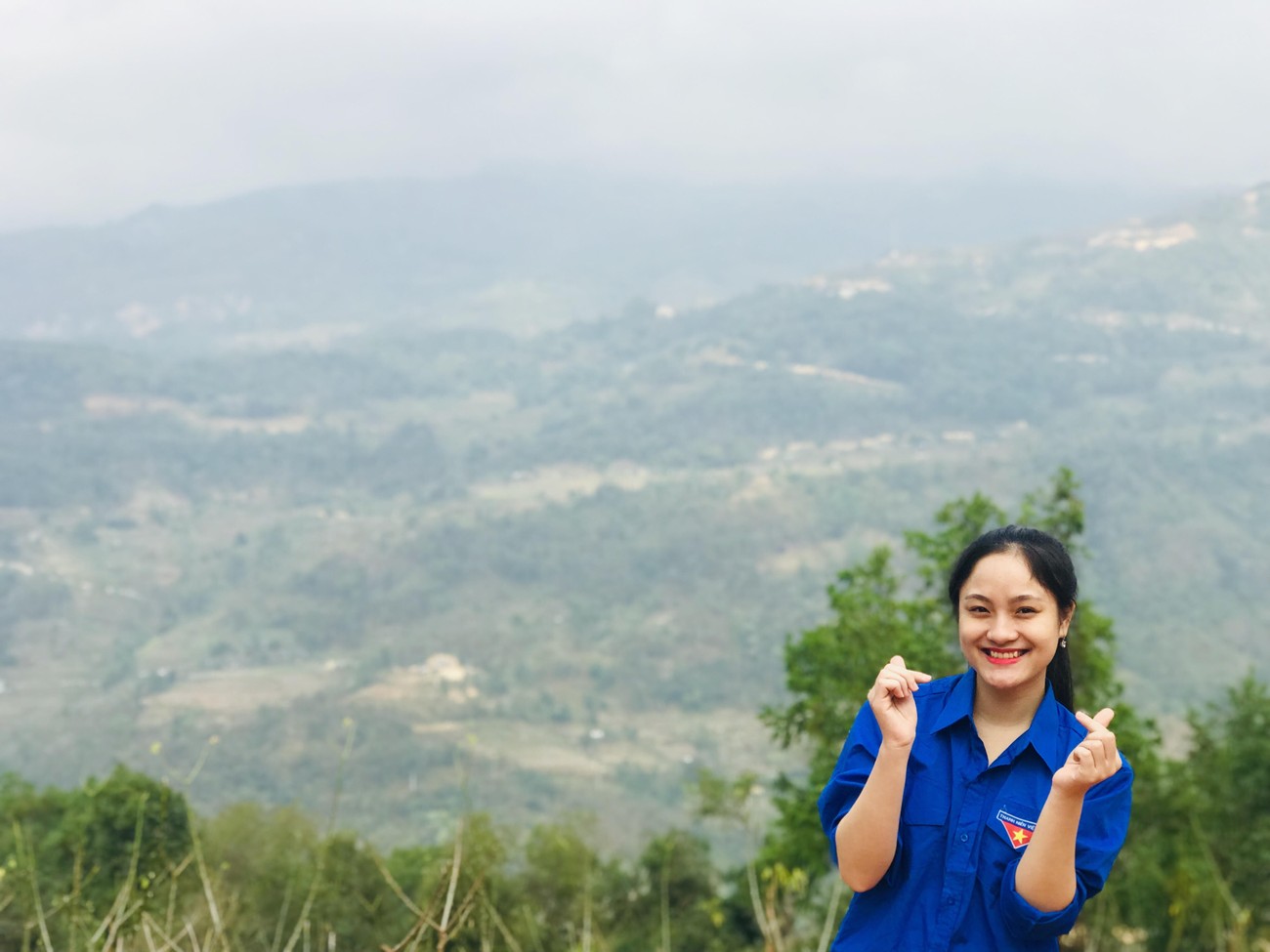 Cô ca sĩ trẻ truyền cảm hứng tích cực đến mọi người ảnh 5