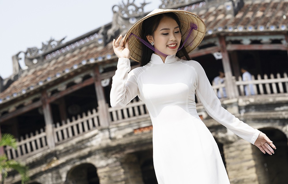 Nữ sinh iMiss 2018 áo dài tinh khôi khoe sắc nơi phố cổ Hội An ảnh 5