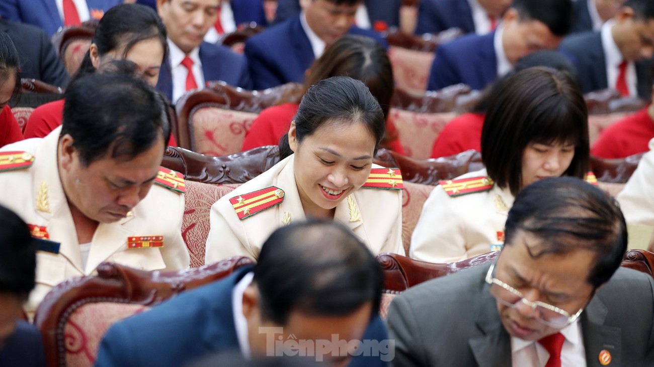 Ban chấp hành Đảng bộ tỉnh Hà Nam khoá XX chính thức ra mắt ảnh 1