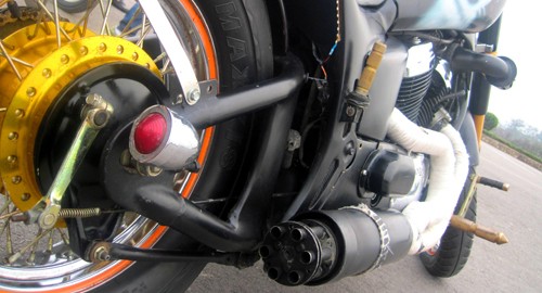 Ngắm Honda cruiser độ sói hoang lạnh lùng tại Hà Nội ảnh 8
