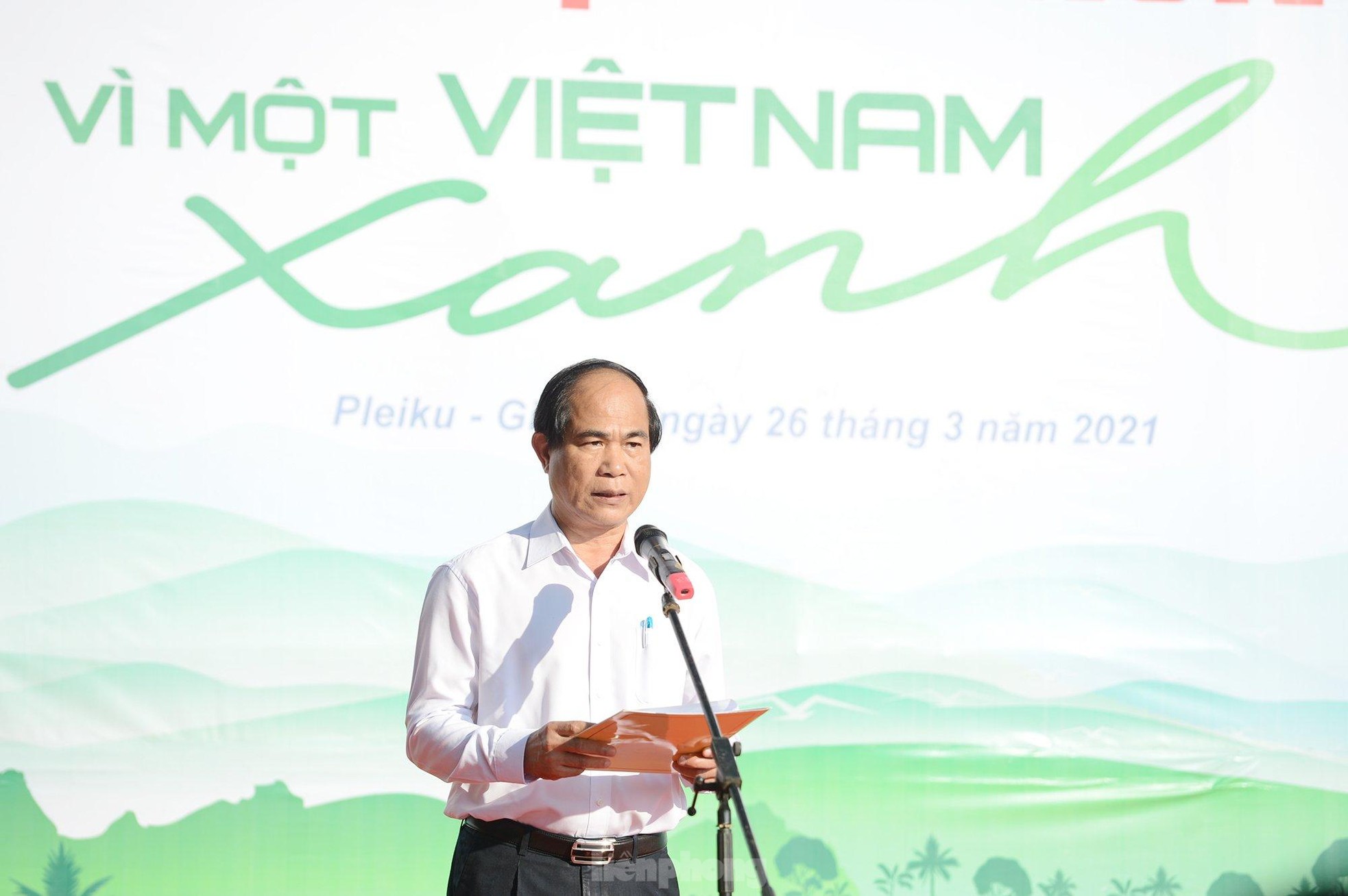 Tiền Phong Marathon 2021 chung tay vì một Việt Nam xanh ảnh 5